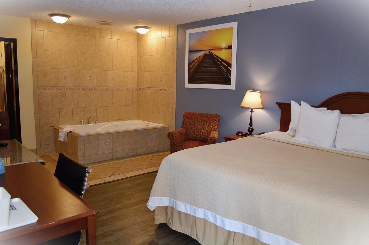 Days Inn By Wyndham Jacksonville Nc Exterior foto