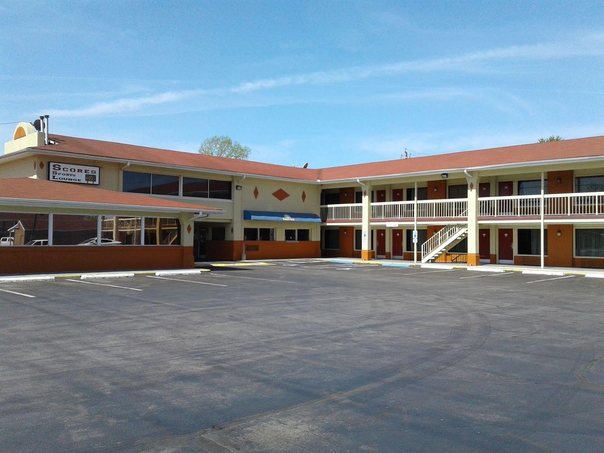 Days Inn By Wyndham Jacksonville Nc Exterior foto