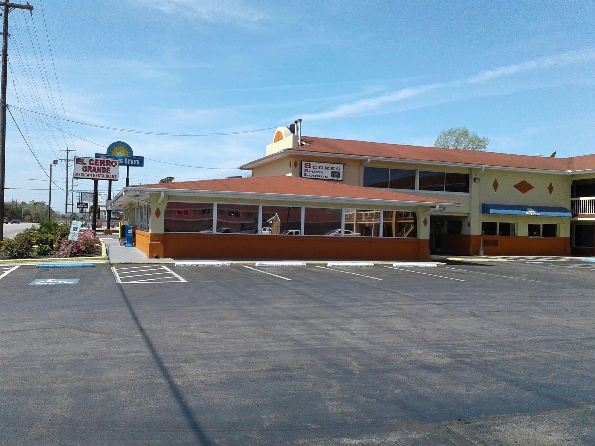 Days Inn By Wyndham Jacksonville Nc Exterior foto